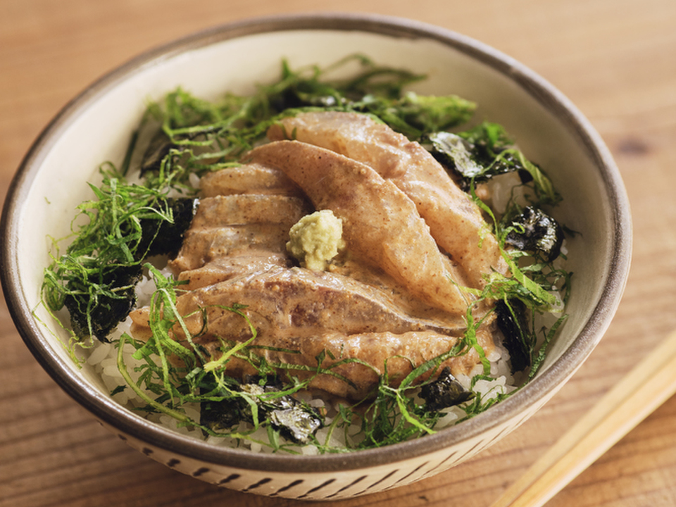 あじのごまだれ漬け丼