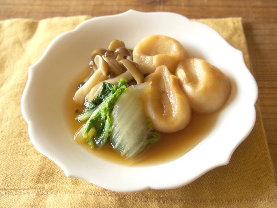 お麩と白菜ときのこの煮物