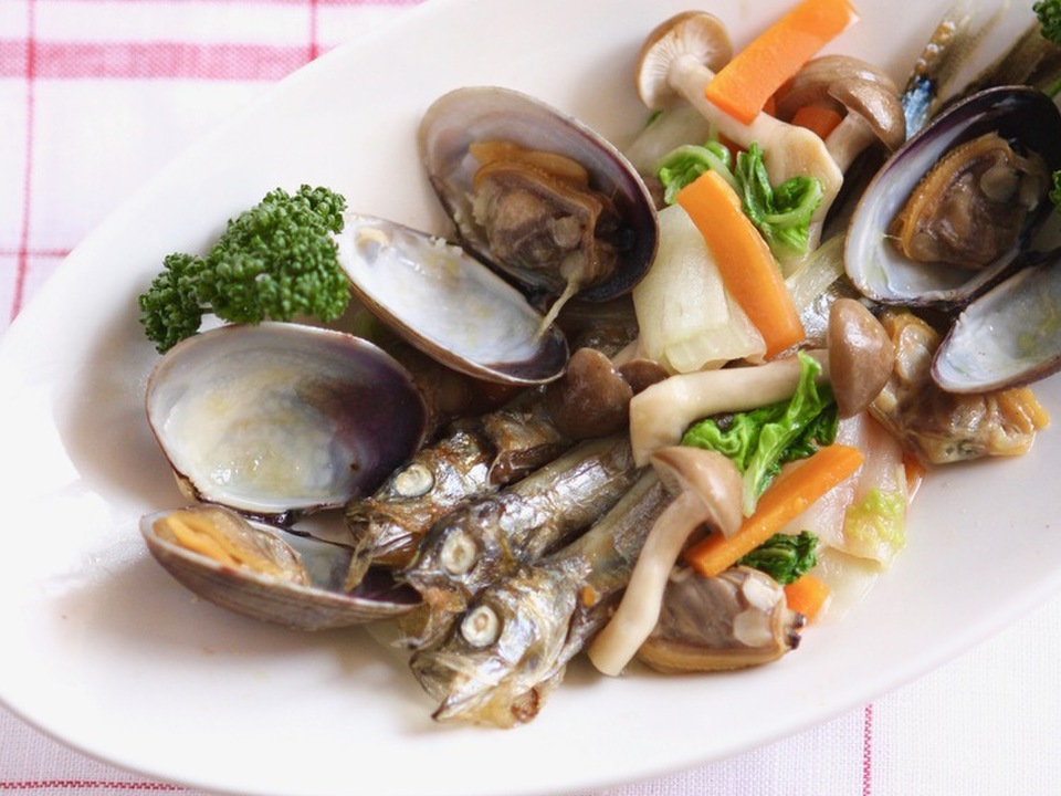 ししゃもと野菜（あさり入り）の簡単炒め料理