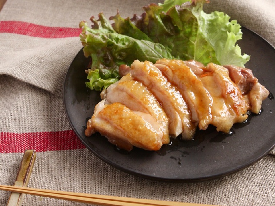 パリッと香ばしい 鶏の照り焼き