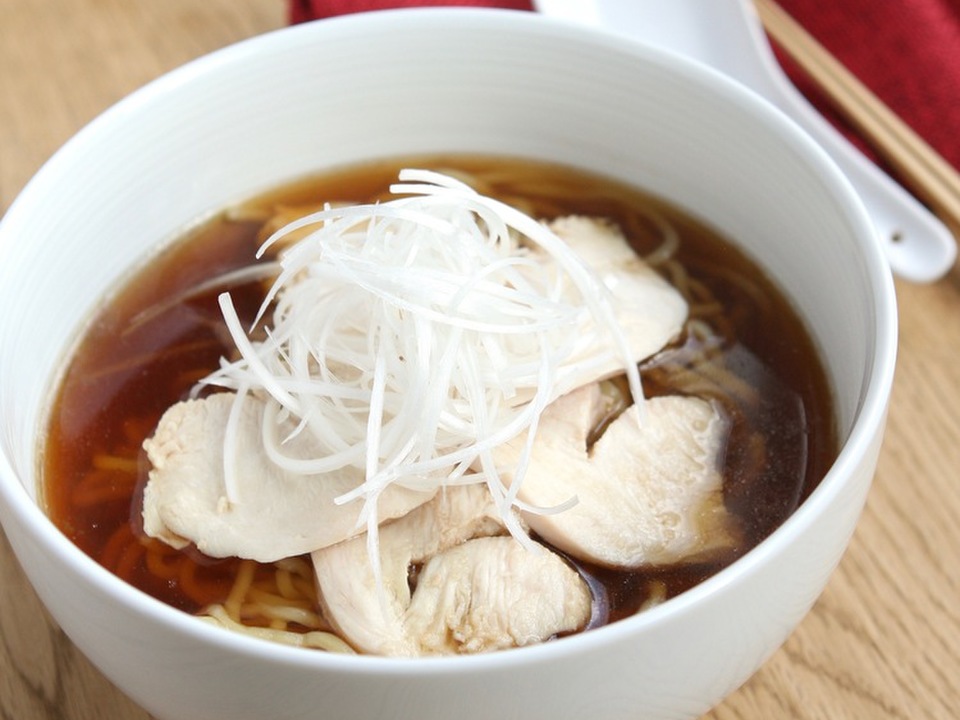 鶏しょうゆラーメン