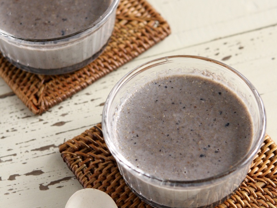 寒天でゴマプリン