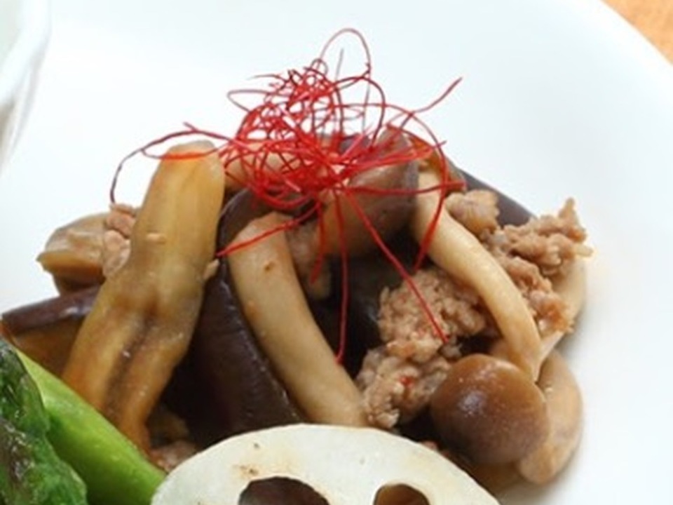 なすとぶなしめじのピリ辛炒め