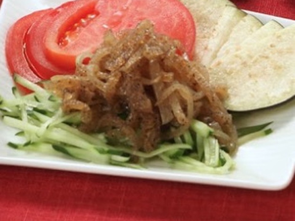 水ナス、トマト、クラゲの前菜盛り合わせ