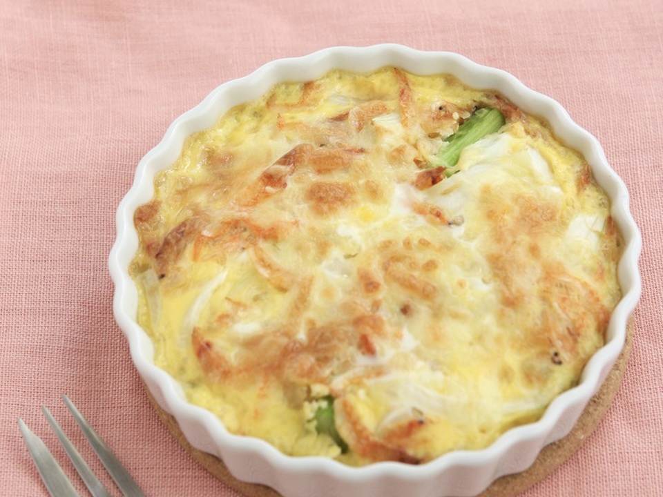 アスパラと桜えびのキッシュ風