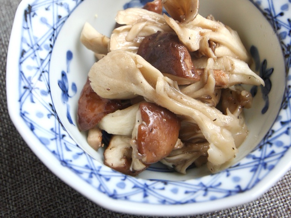 電子レンジで きのこの中華風塩だれ