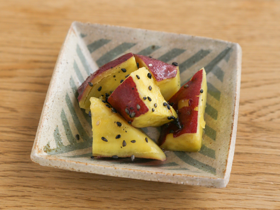電子レンジで さつまいもの中華甘煮