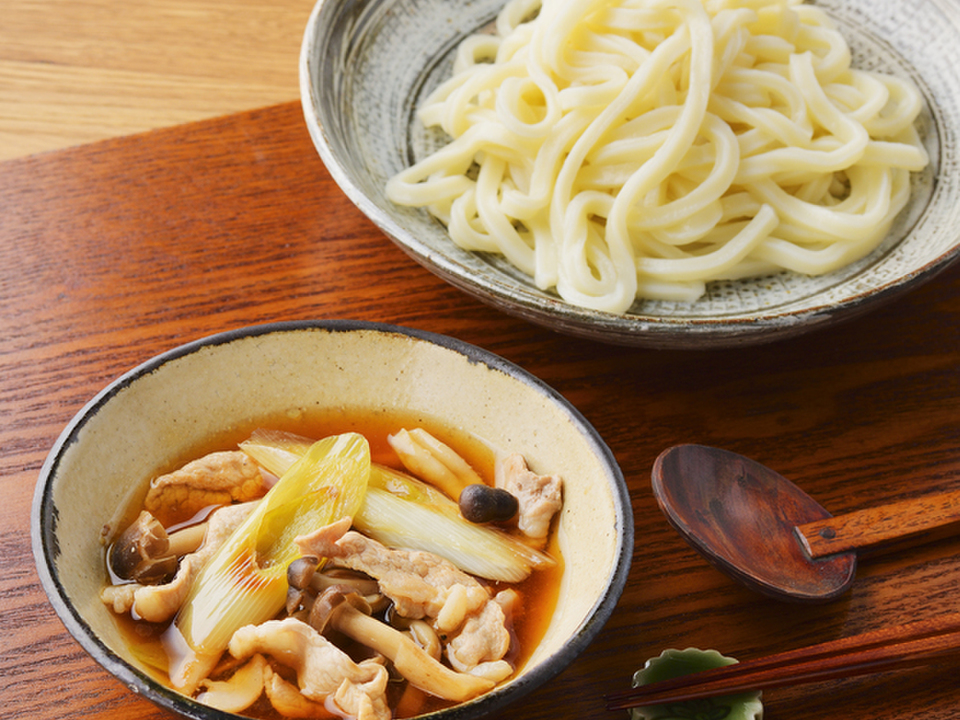武蔵野うどん風　肉汁つけうどん