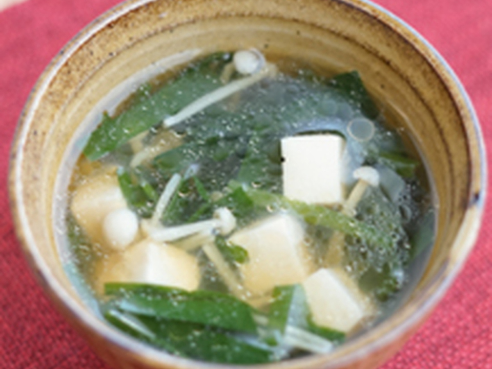 にらと豆腐のしょうがスープ