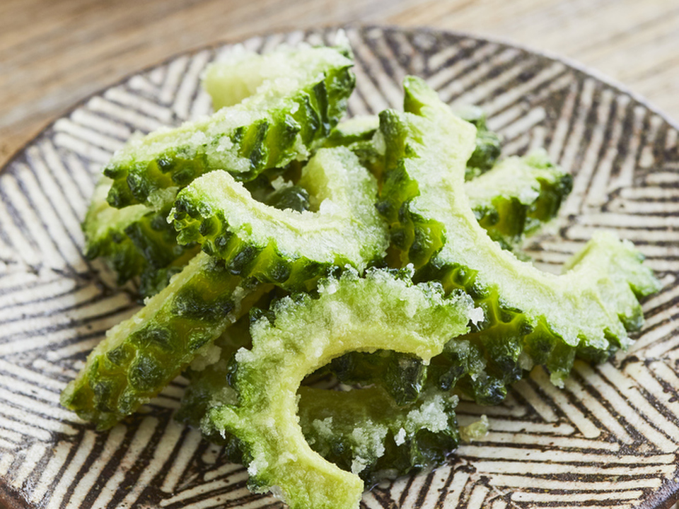 揚げ焼きで簡単 ゴーヤーのから揚げ