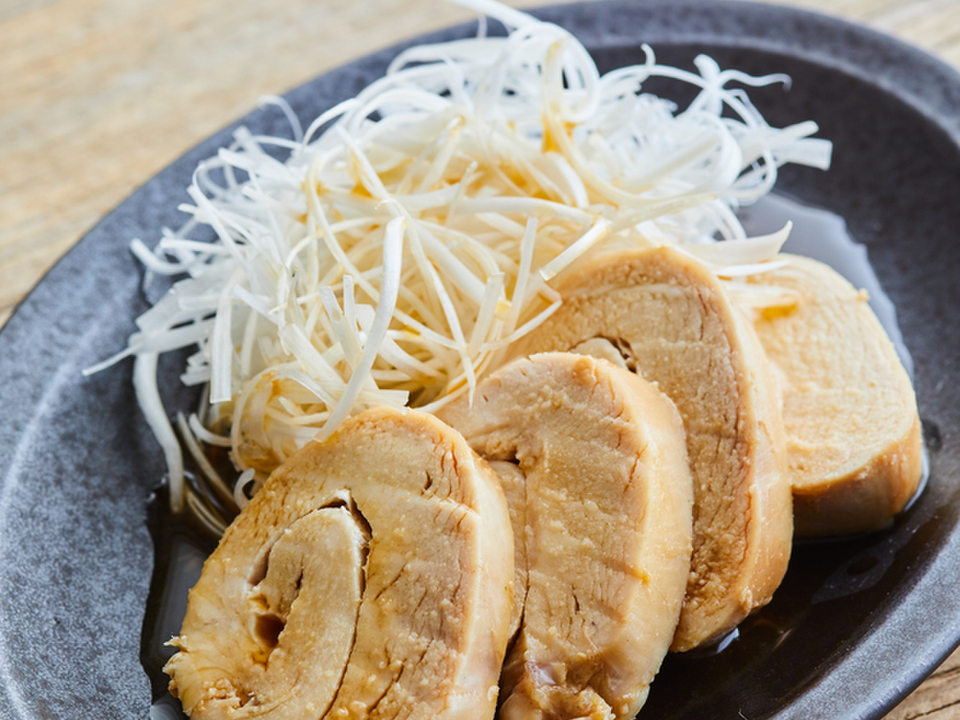 電子レンジで簡単 鶏チャーシュー