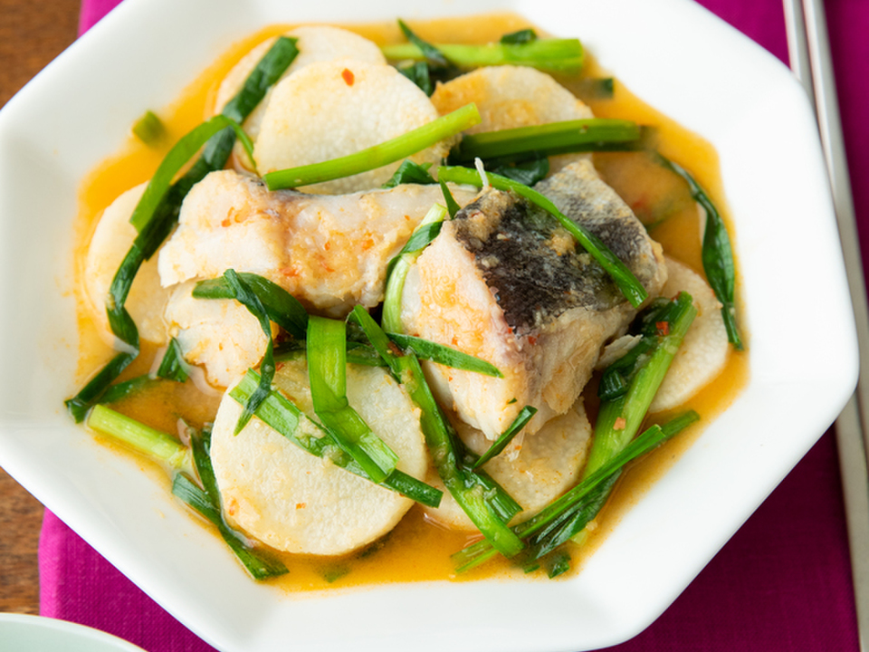 輪切り長いもとたらの辛味煮