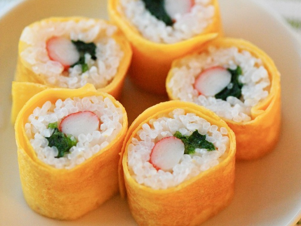 懐かしの卵巻き寿司