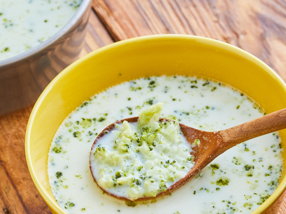 じゃがいもとブロッコリーの簡単ポタージュ