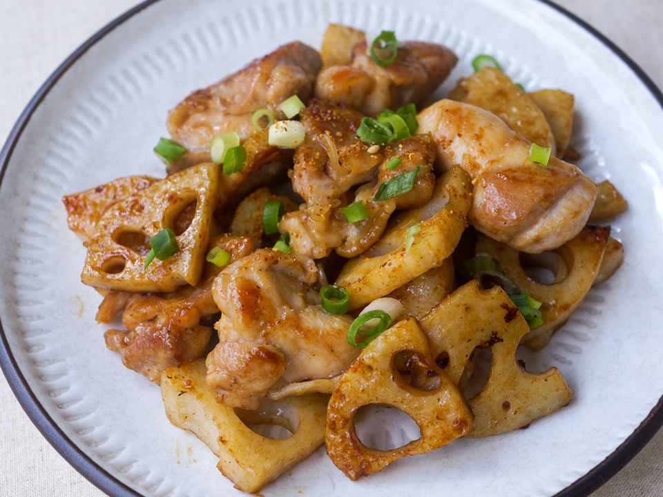 鶏肉とれんこんのオイスターソース炒め
