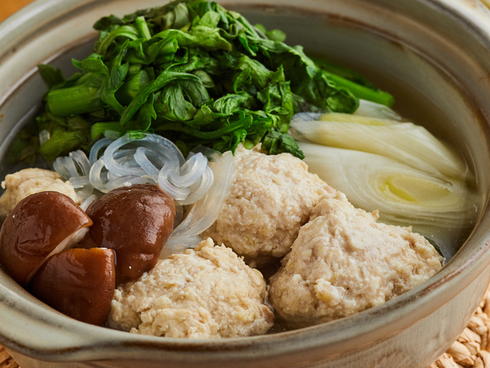 春菊たっぷり 鶏だんご鍋
