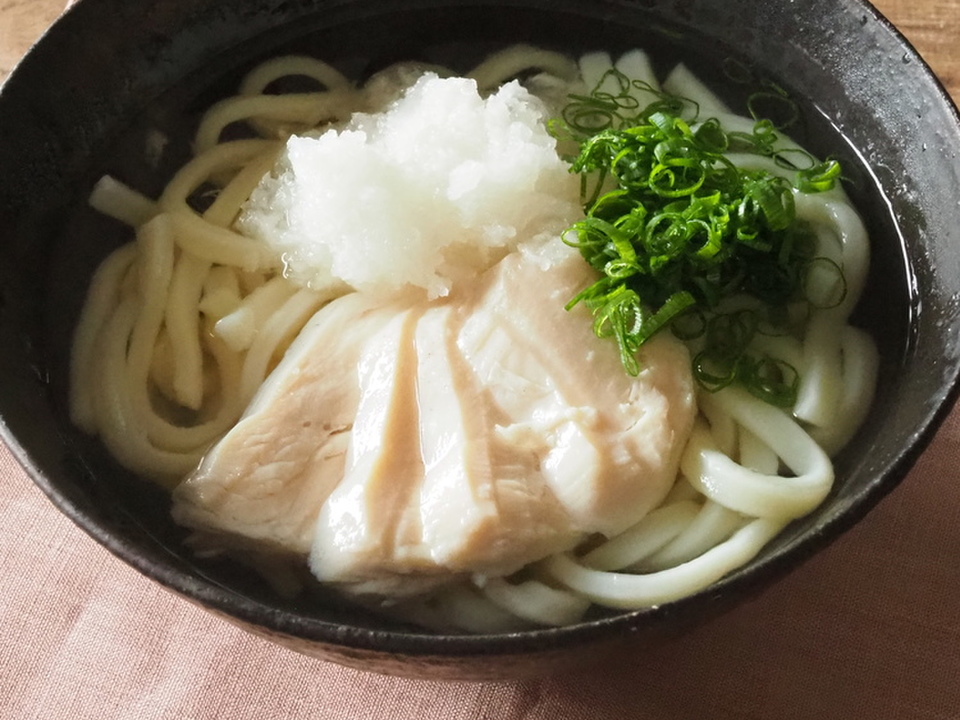 サラダチキンのあったかおろしうどん