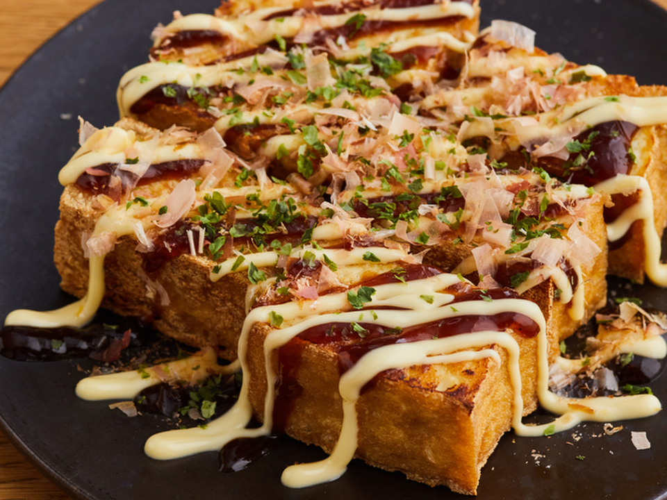 焼くだけ簡単 厚揚げのお好み焼き風