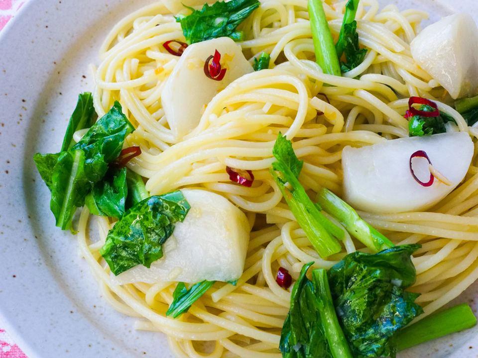 かぶの葉まで味わう ペペロンチーノ