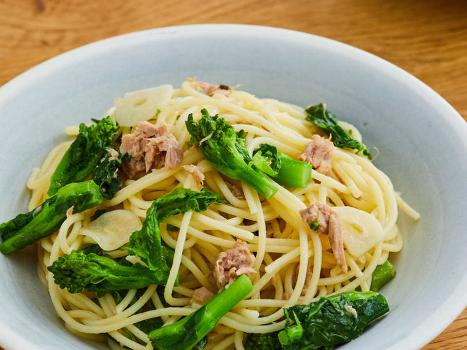 菜の花とツナのガーリックパスタ