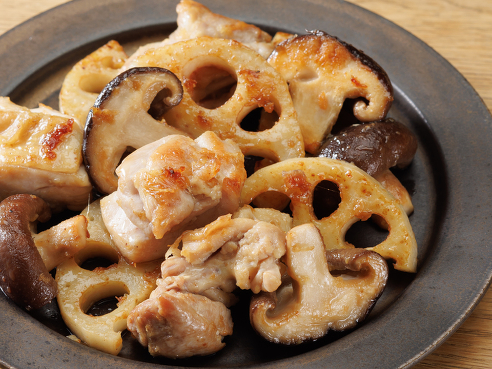 鶏肉としいたけの中華炒め