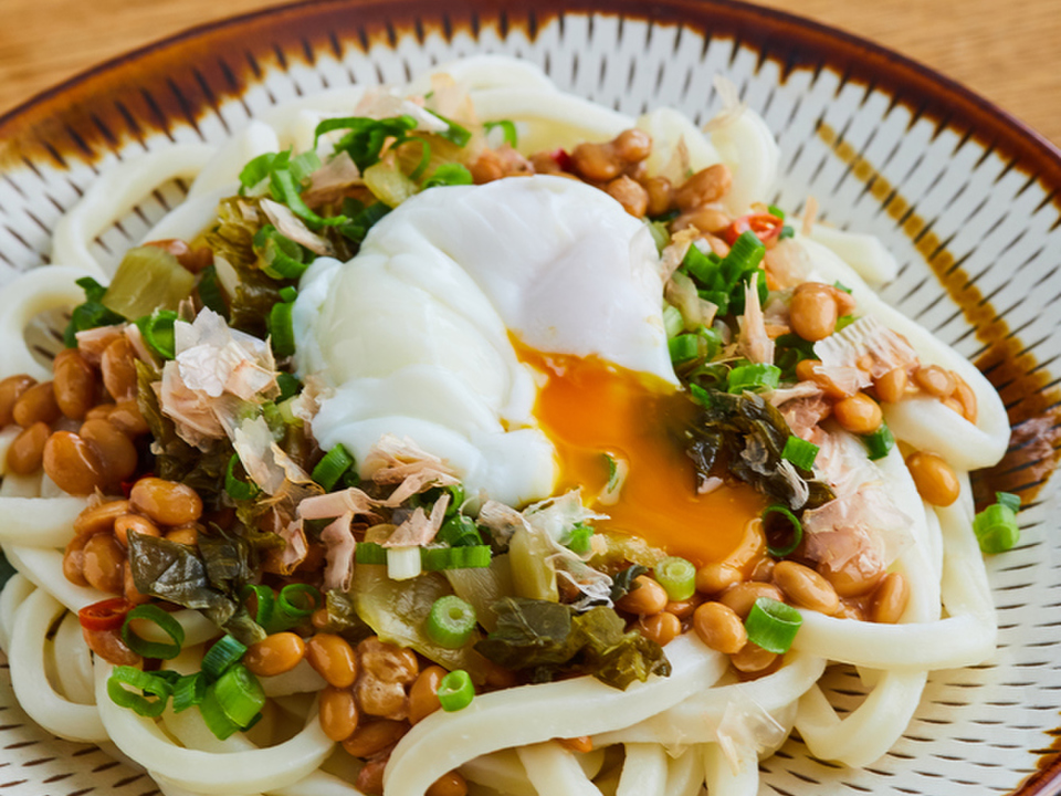 納豆高菜のピリ辛冷やしうどん
