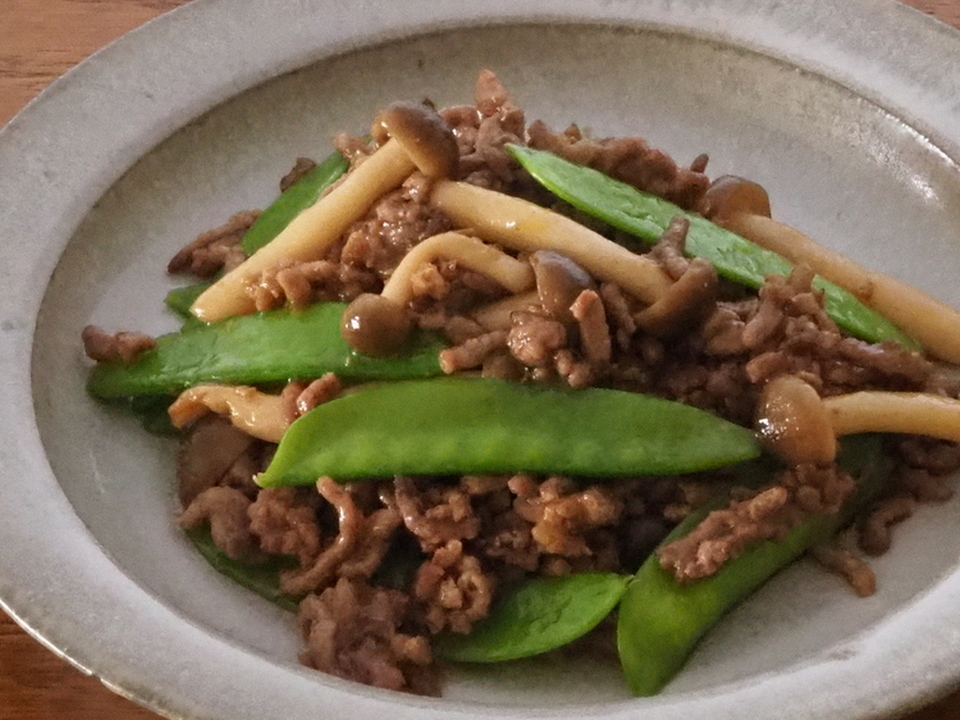 炒め油いらず 合いびき肉と絹さやの中華風炒め