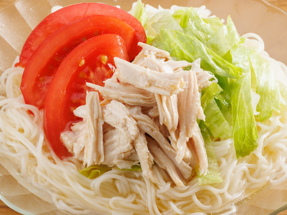 そうめんで冷やし中華風
