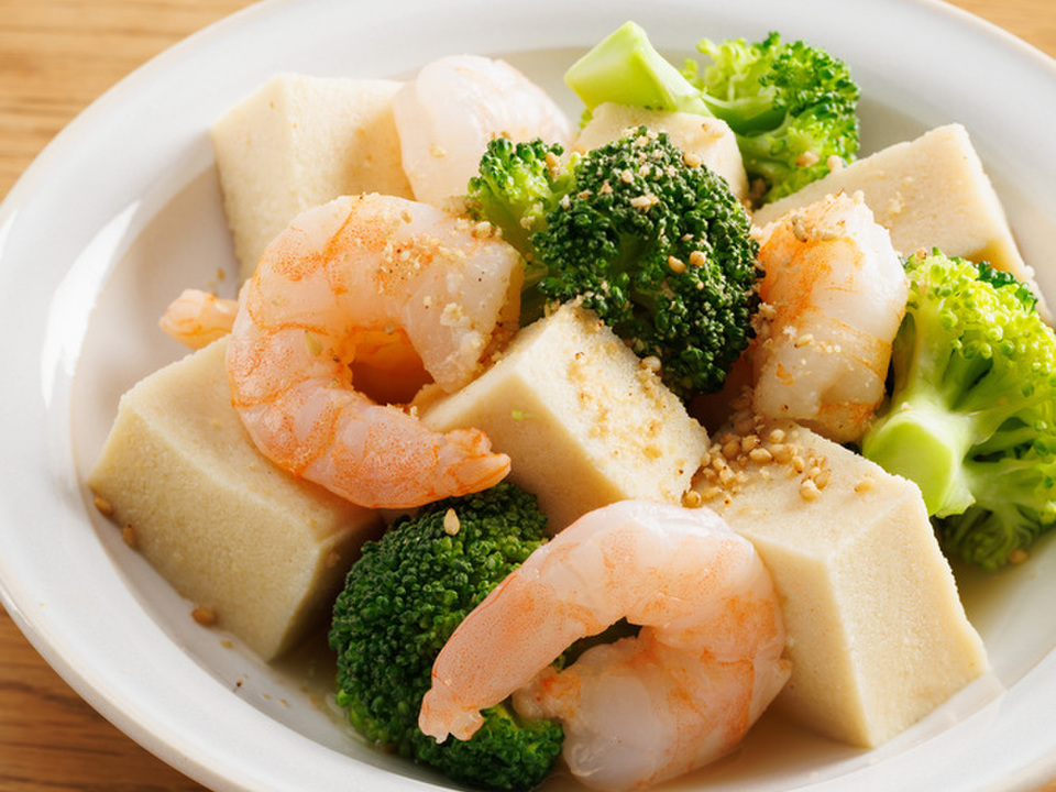 おなかにやさしい 高野豆腐とえびの和風蒸し