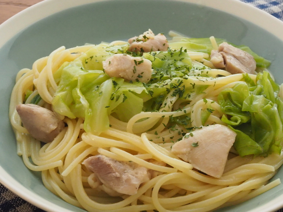 鶏肉とキャベツのワンポットパスタ