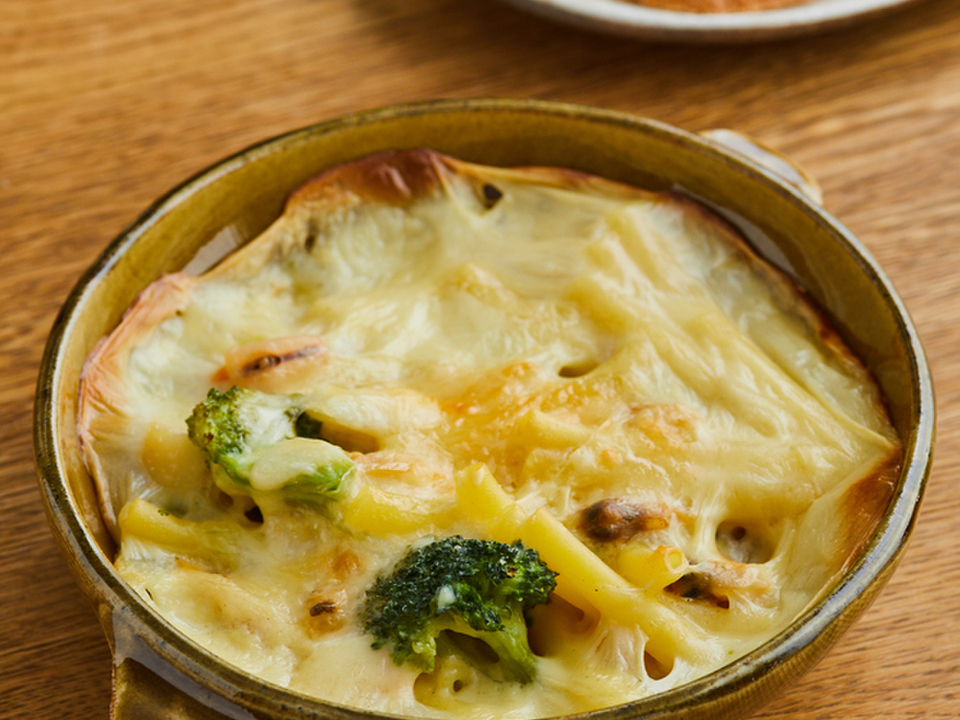 シーフードとブロッコリーのグラタン