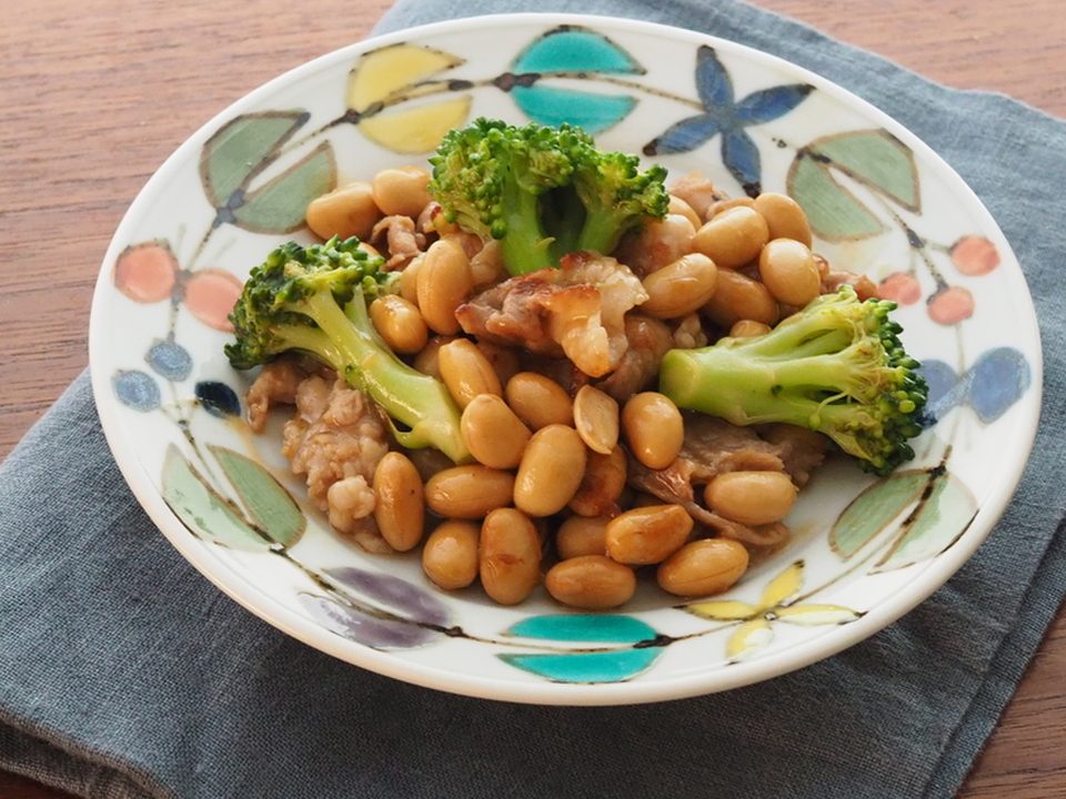 大豆と豚肉の中華炒め