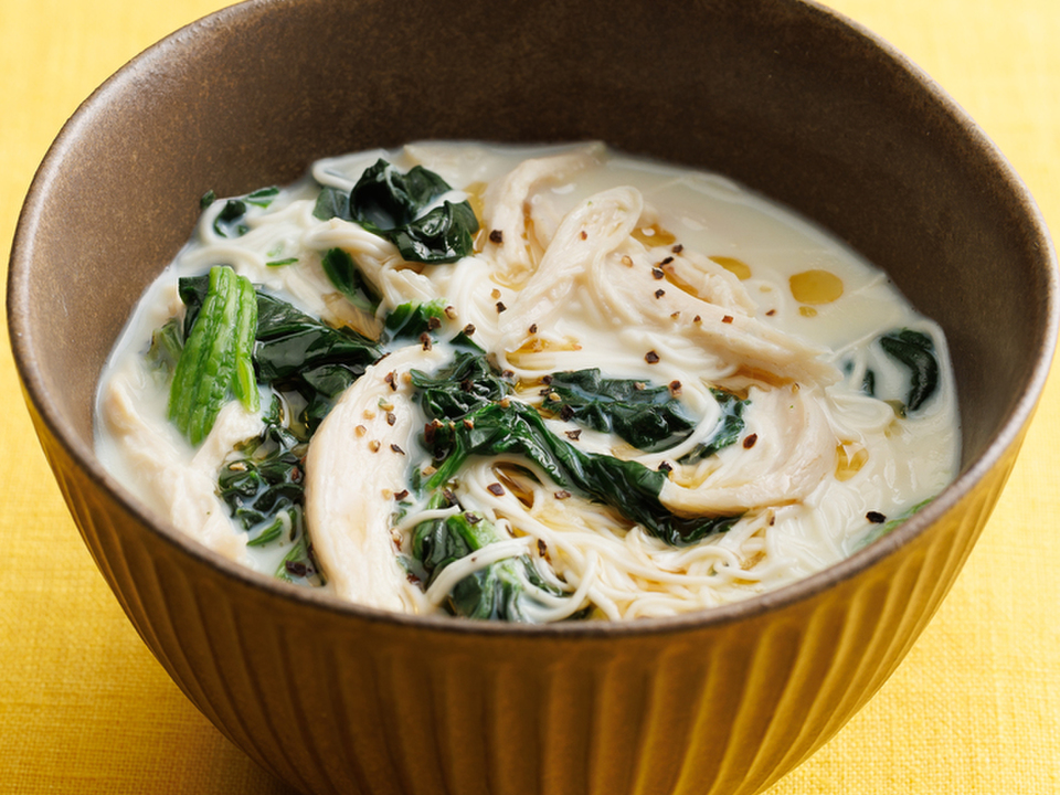 豆腐そうめんで鶏白湯風ラーメン