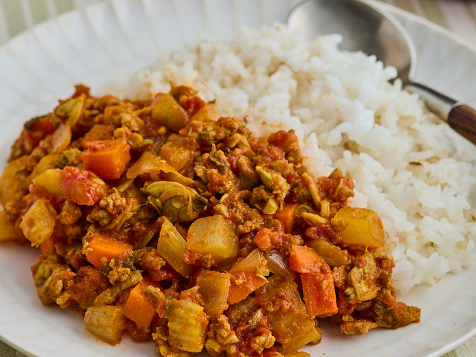 あさりとひき肉のトマトキーマカレー
