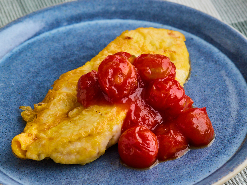 ささみのピカタ フレッシュトマトソース