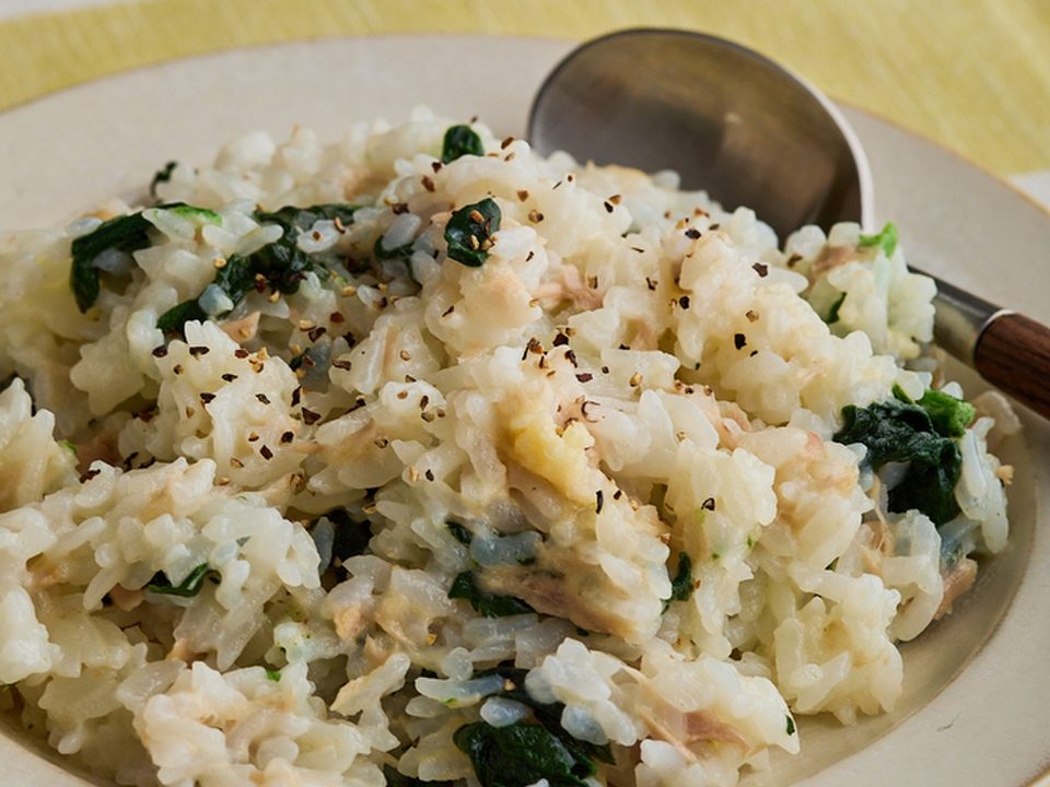 パックご飯で ツナのチーズリゾット