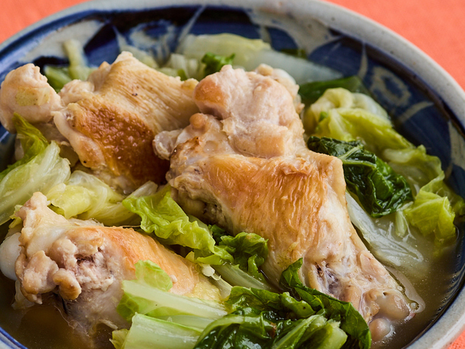 鶏手羽元と白菜のスープ煮