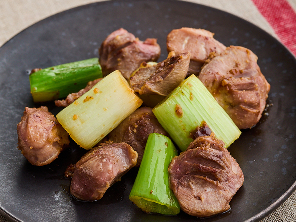 砂肝と長ねぎのにんにくしょうゆ炒め