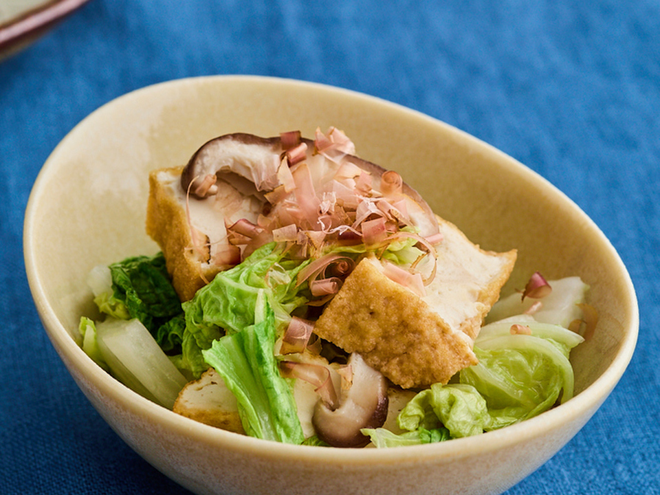 ごま油香る 厚揚げと白菜のレンジ蒸し