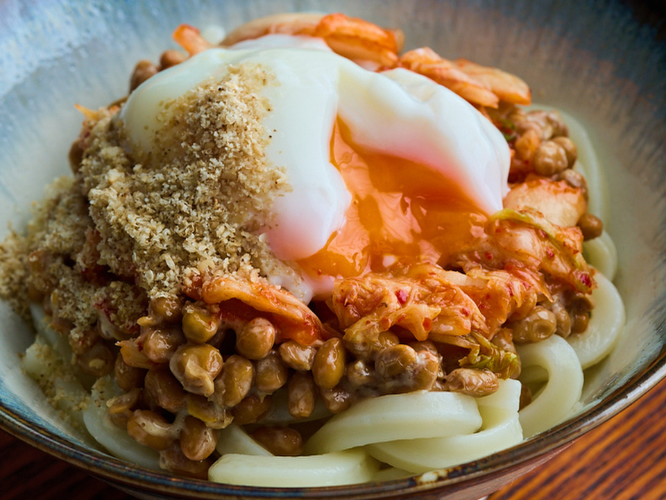 納豆キムチうどん