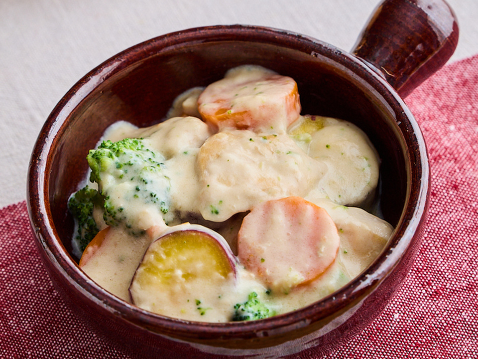 鶏むね肉とさつまいものクリーム煮