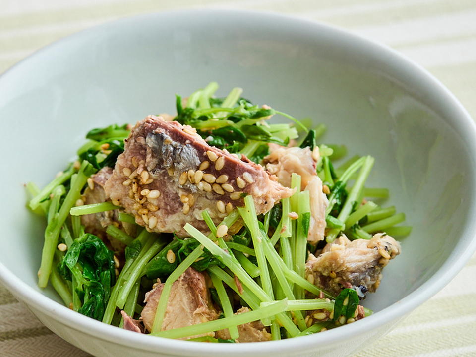 さば缶と豆苗の中華サラダ