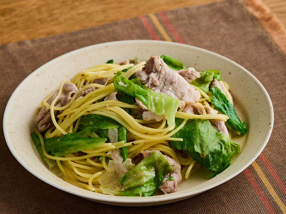 包丁いらず 豚肉とレタスの和風パスタ