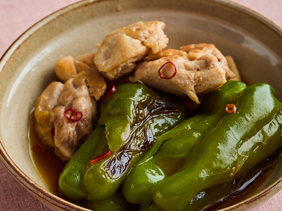 鶏肉とピーマンの煮物