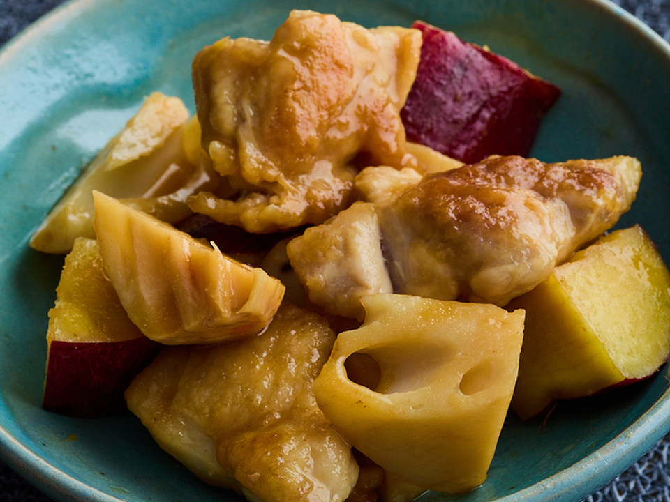 鶏肉とさつまいも、れんこんのさっぱり煮