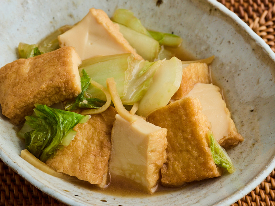 厚揚げと白菜のしょうが煮