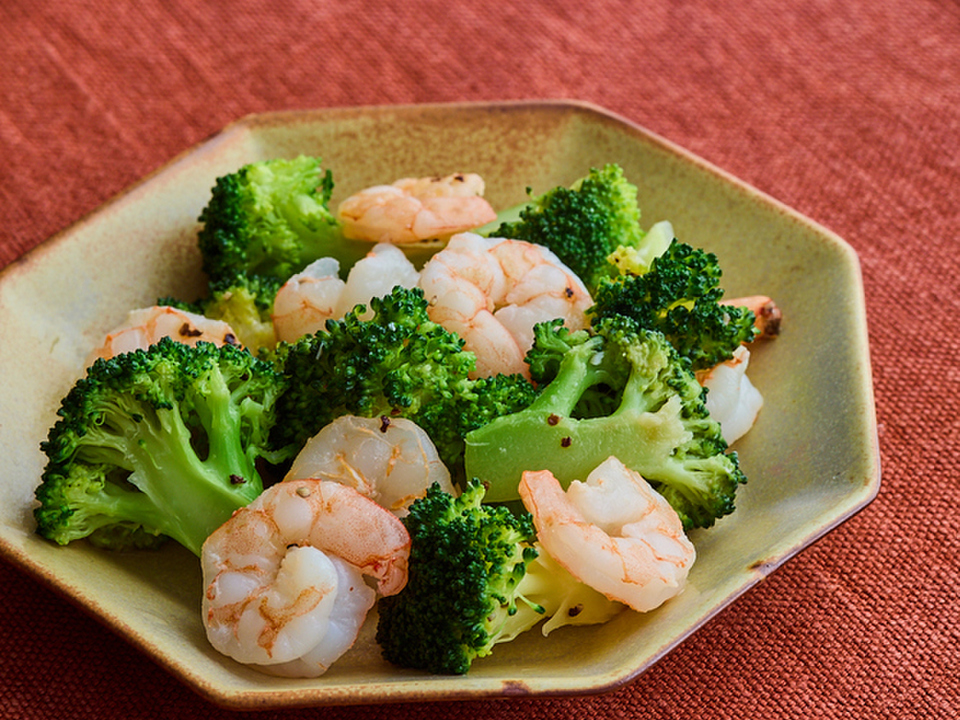 えびとブロッコリーの塩炒め