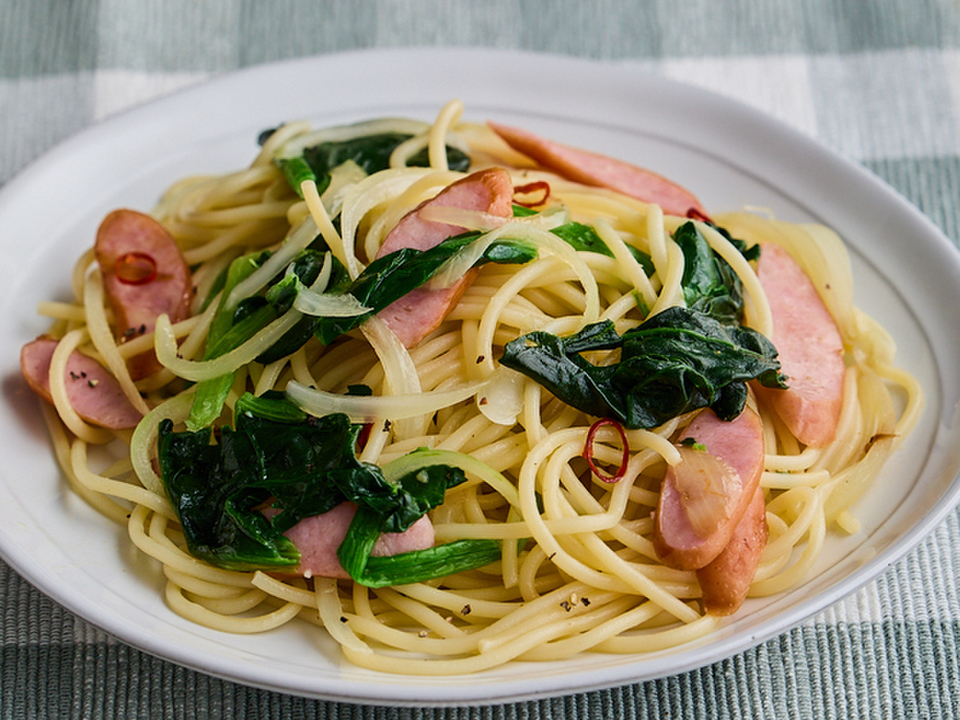 ほうれん草とウインナーのペペロンチーノ