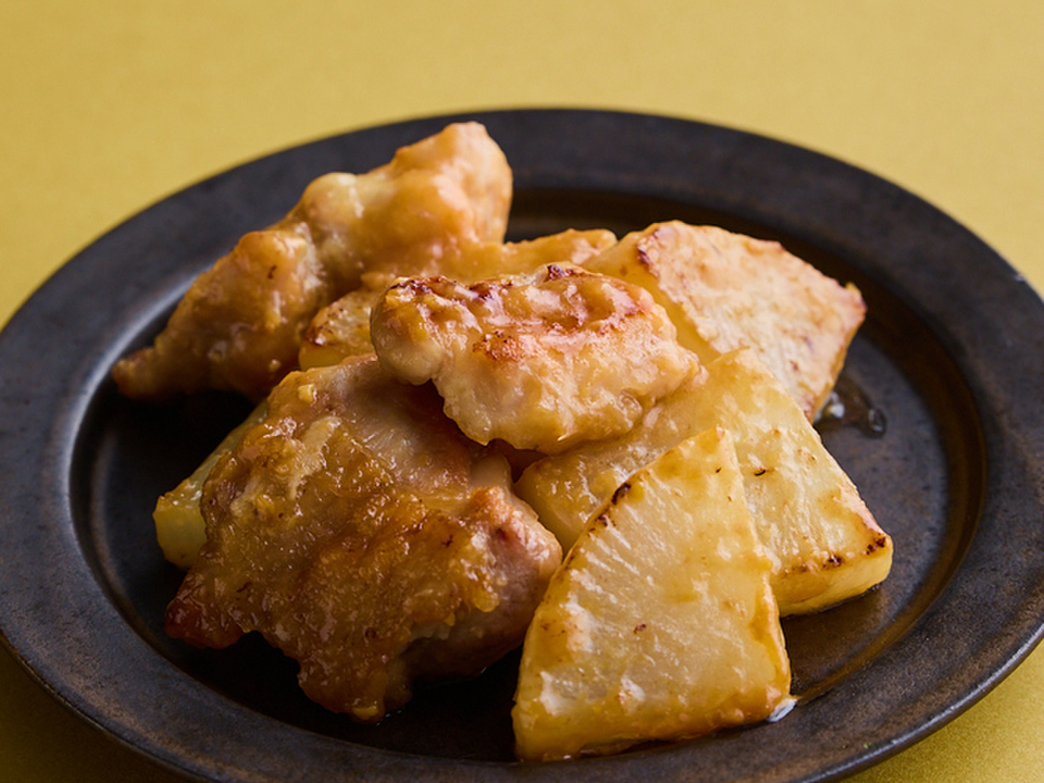 食材２つ 鶏肉と大根のみそ炒め