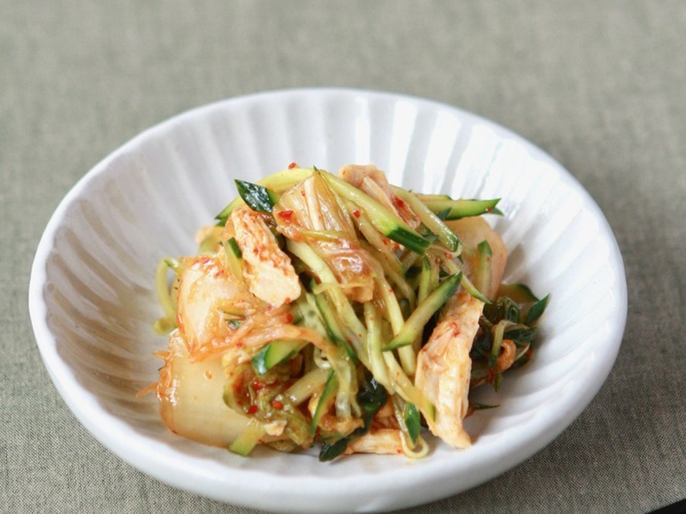 鶏ささ身のキムチあえ